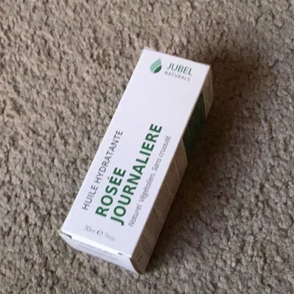 Daily Dew Moisturizing Oil Elixir - Picture 2 of 4